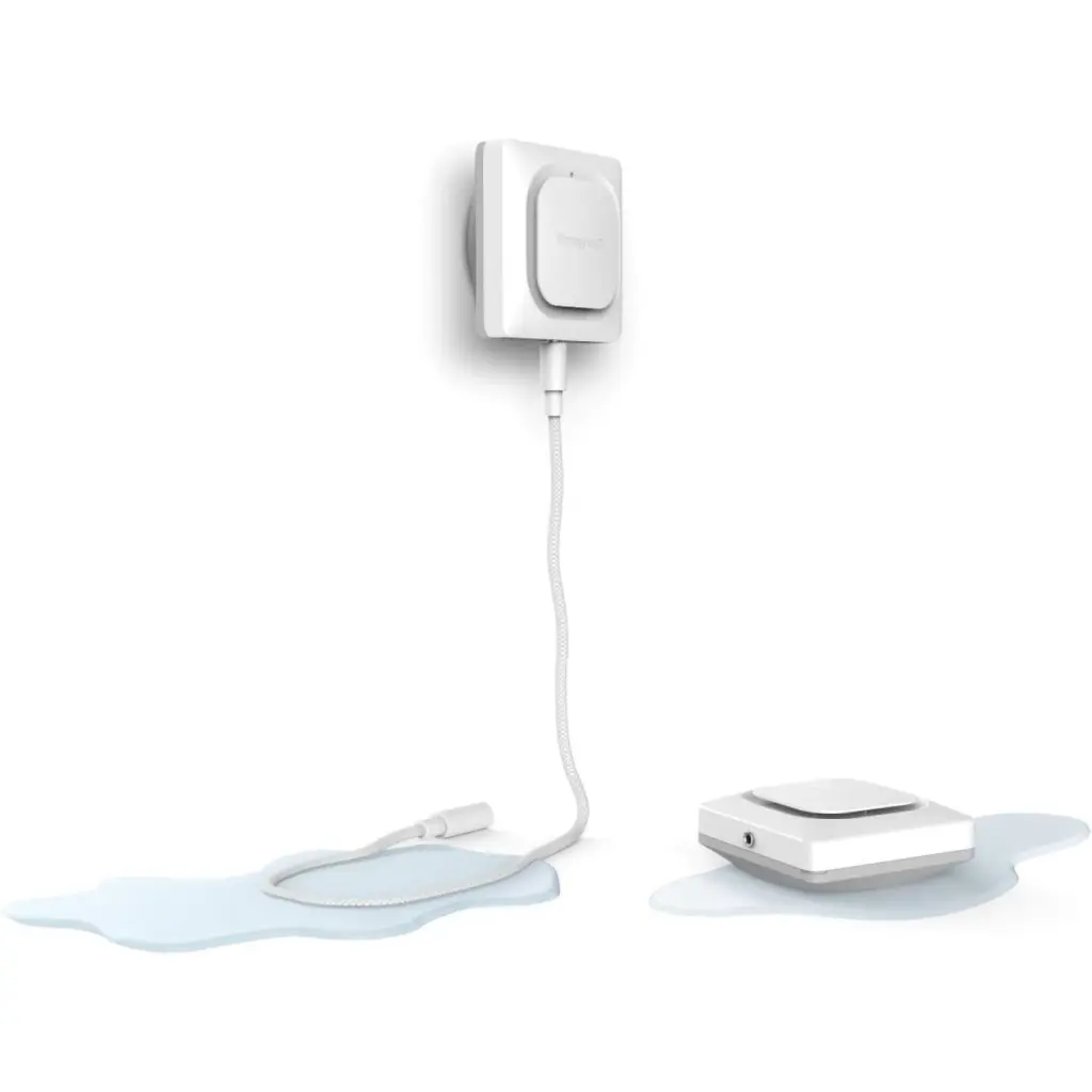 Honeywell Home Wi-Fi Water Leak & Freeze Detector Smart Alert System